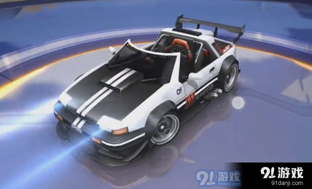 QQ飞车AE86和霸天虎对比详解